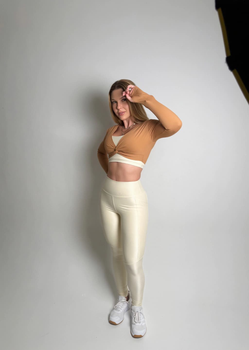 CROPPED AMY MACHIATO