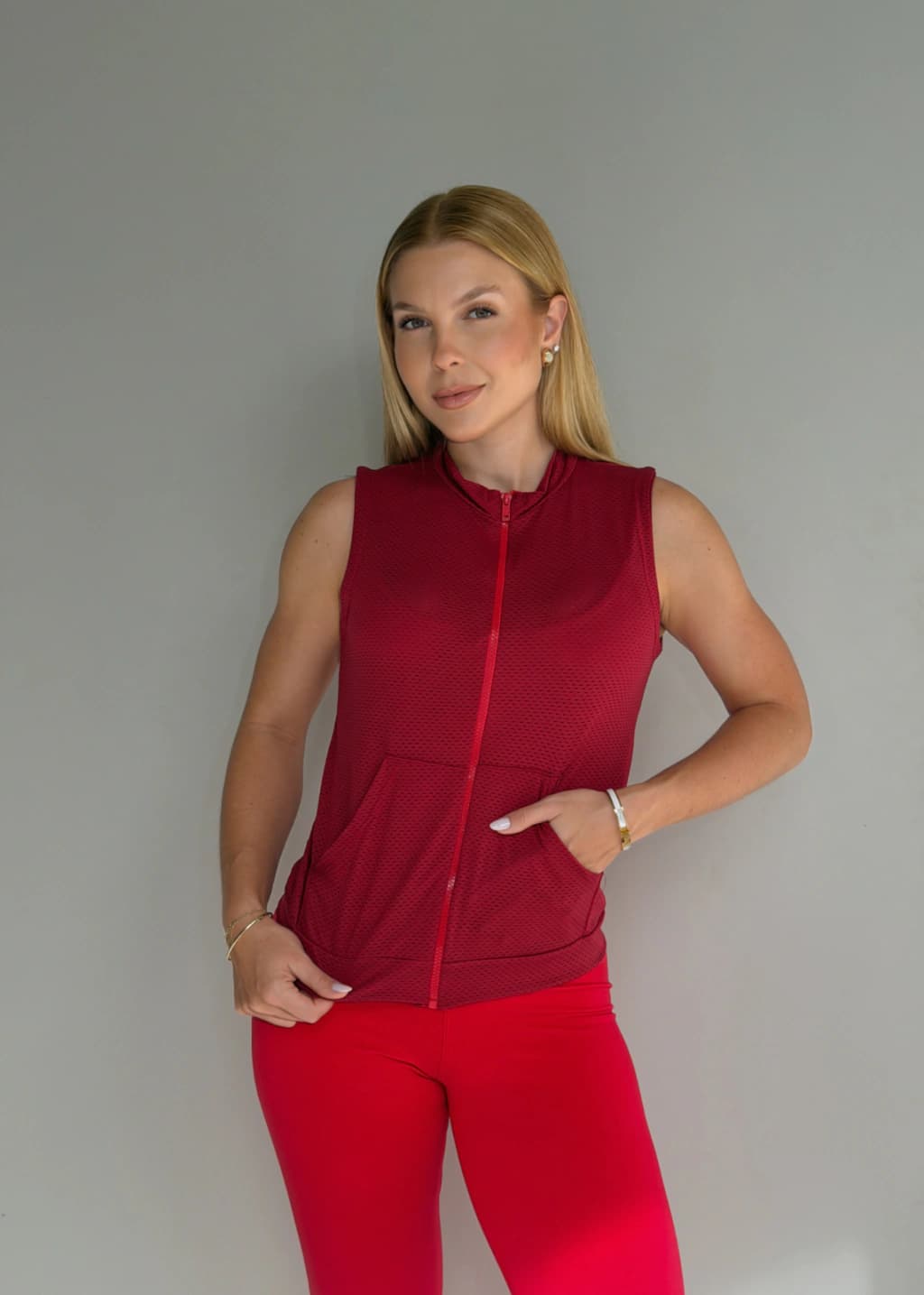 COLETE BOMBER VALEN