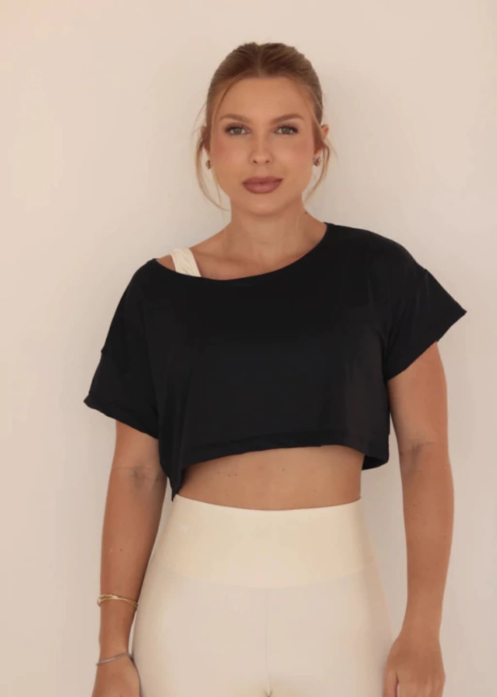 CROPPED MIA PRETO